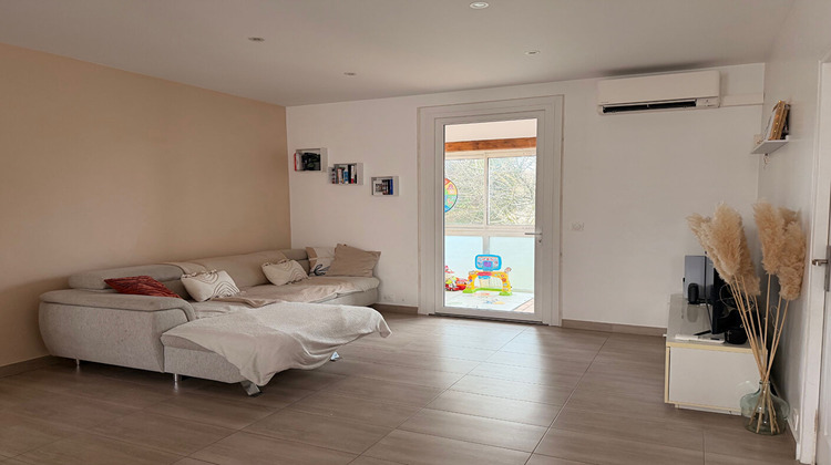 Ma-Cabane - Vente Maison VIGNEUX-SUR-SEINE, 70 m²