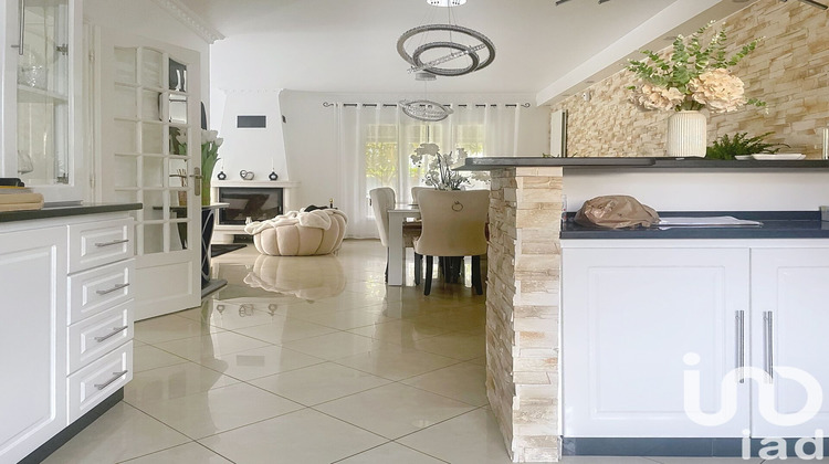 Ma-Cabane - Vente Maison Vigneux-sur-Seine, 210 m²