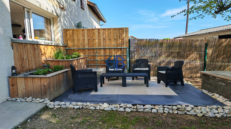 Ma-Cabane - Vente Maison VIGNIEU, 84 m²