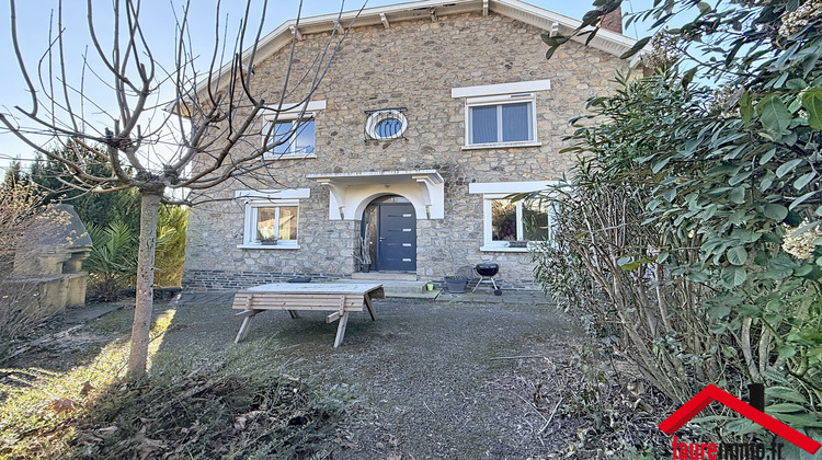 Ma-Cabane - Vente Maison Vignols, 192 m²