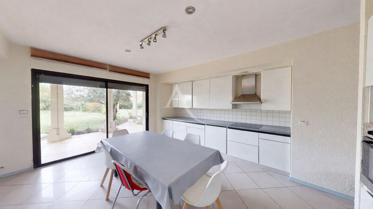 Ma-Cabane - Vente Maison VIGOULET-AUZIL, 211 m²