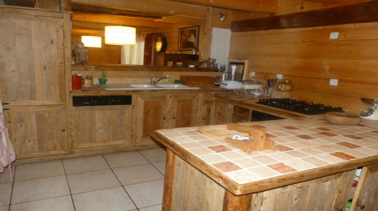 Ma-Cabane - Vente Maison VILLARD-SUR-DORON, 310 m²