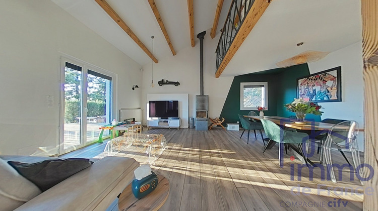 Ma-Cabane - Vente Maison Villars, 200 m²