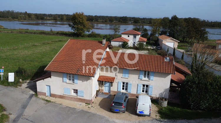 Ma-Cabane - Vente Maison VILLARS LES DOMBES, 229 m²