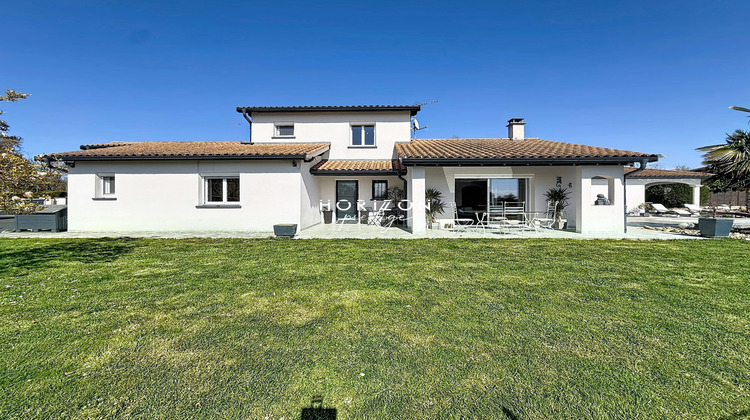 Ma-Cabane - Vente Maison Villars-les-Dombes, 189 m²
