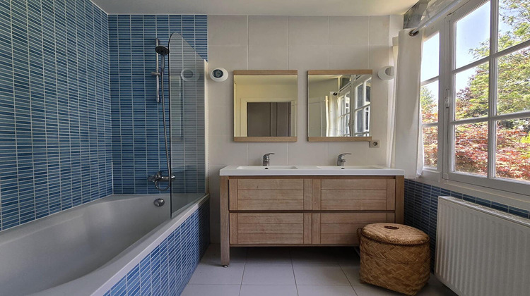 Ma-Cabane - Vente Maison VILLE-D'AVRAY, 310 m²