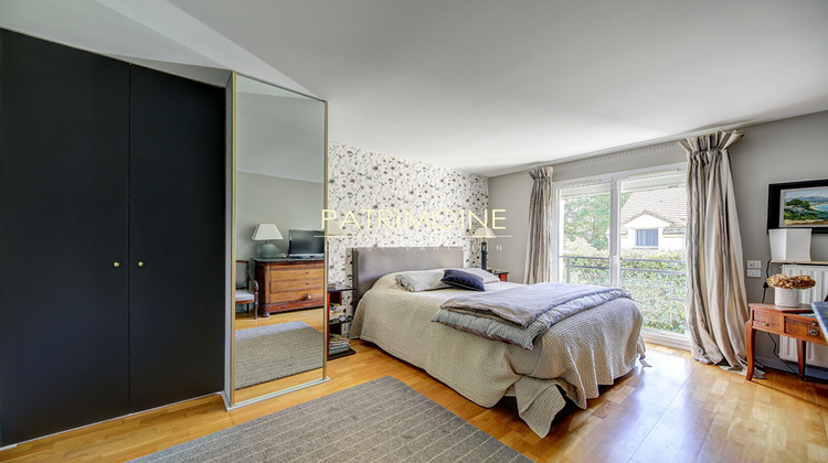 Ma-Cabane - Vente Maison VILLE-D'AVRAY, 190 m²