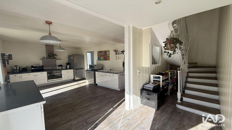 Ma-Cabane - Vente Maison Ville-Saint-Jacques, 115 m²