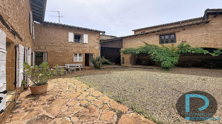 Ma-Cabane - Vente Maison Ville-sur-Jarnioux, 320 m²