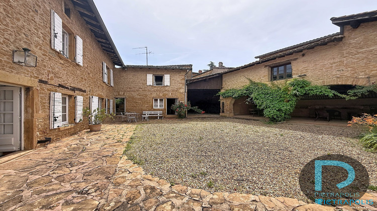 Ma-Cabane - Vente Maison Ville-sur-Jarnioux, 320 m²