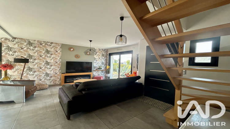 Ma-Cabane - Vente Maison Villebernier, 122 m²