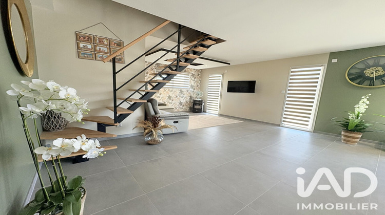Ma-Cabane - Vente Maison Villebernier, 134 m²
