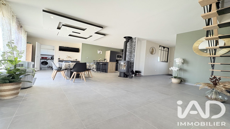 Ma-Cabane - Vente Maison Villebernier, 134 m²