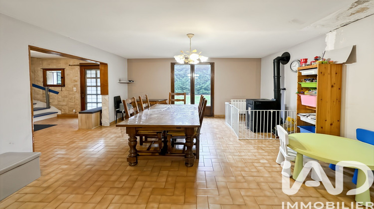 Ma-Cabane - Vente Maison Villeblevin, 121 m²