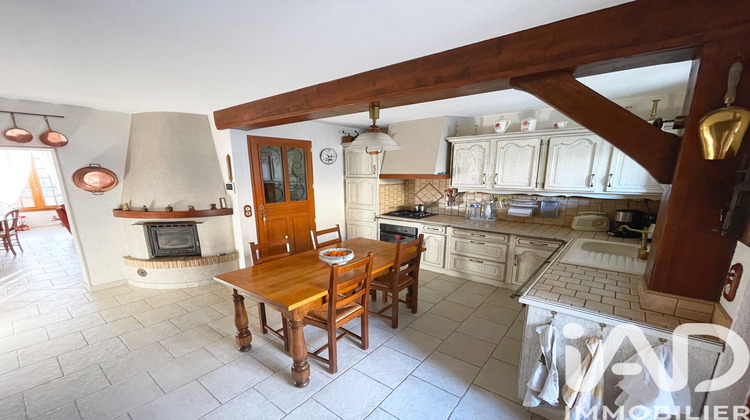 Ma-Cabane - Vente Maison Villeblevin, 195 m²