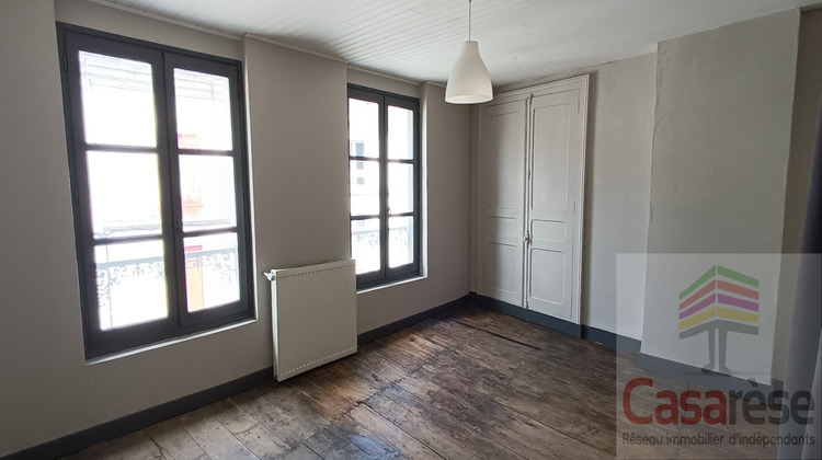 Ma-Cabane - Vente Maison VILLEBOIS LAVALETTE, 76 m²