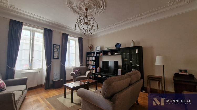 Ma-Cabane - Vente Maison Villebois-Lavalette, 250 m²