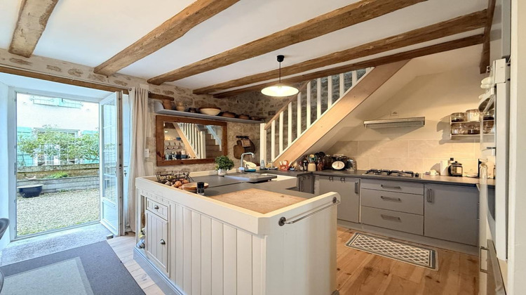 Ma-Cabane - Vente Maison VILLEBOIS LAVALETTE, 110 m²