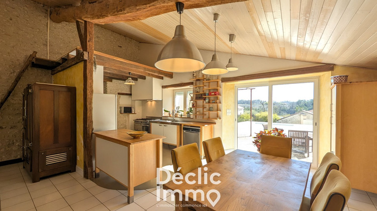 Ma-Cabane - Vente Maison VILLEBOIS LAVALETTE, 230 m²