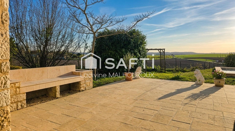 Ma-Cabane - Vente Maison Villebois-Lavalette, 140 m²