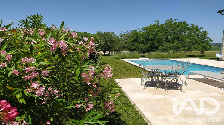 Ma-Cabane - Vente Maison Villebois-Lavalette, 140 m²