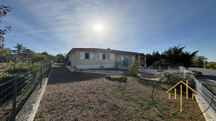 Ma-Cabane - Vente Maison Villebois-Lavalette, 98 m²