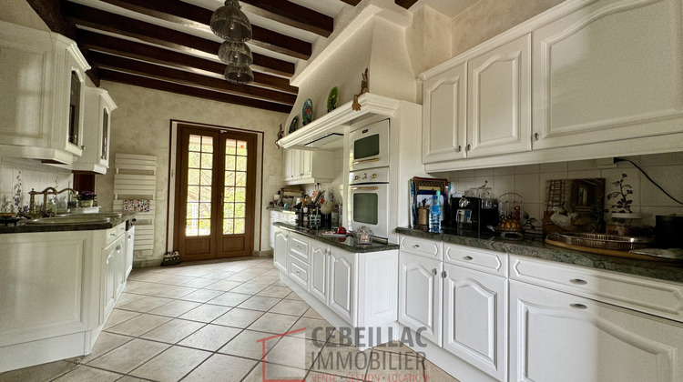 Ma-Cabane - Vente Maison Villebret, 277 m²