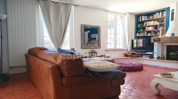 Ma-Cabane - Vente Maison VILLECHETIVE, 220 m²