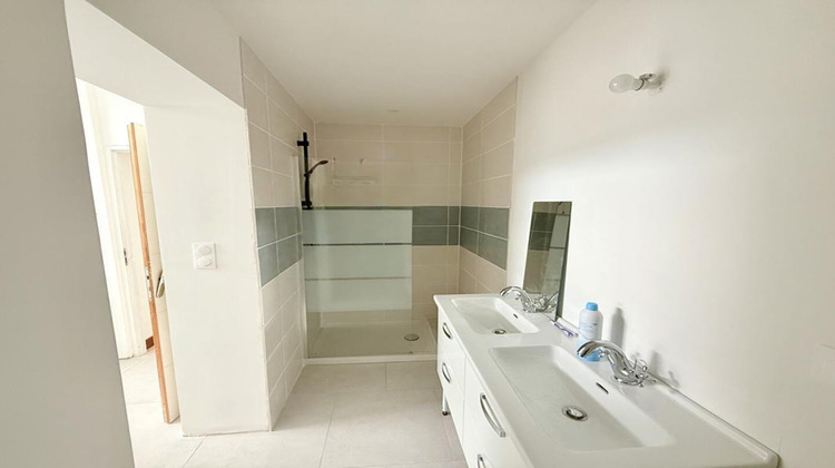 Ma-Cabane - Vente Maison VILLECHETIVE, 226 m²