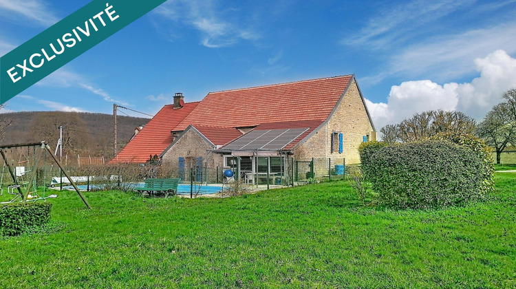 Ma-Cabane - Vente Maison Villecomte, 278 m²