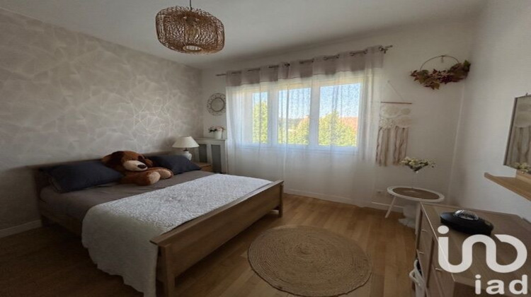 Ma-Cabane - Vente Maison Villecresnes, 121 m²