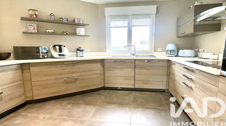 Ma-Cabane - Vente Maison Villecresnes, 183 m²