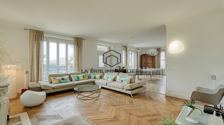 Ma-Cabane - Vente Maison Villecresnes, 235 m²