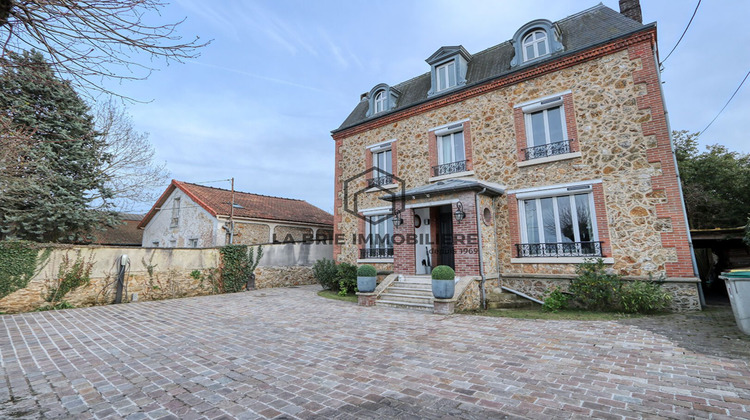 Ma-Cabane - Vente Maison Villecresnes, 235 m²