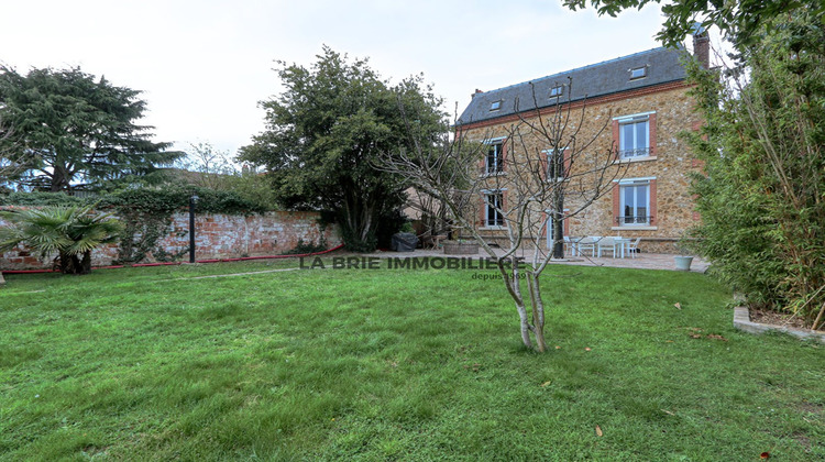 Ma-Cabane - Vente Maison Villecresnes, 235 m²