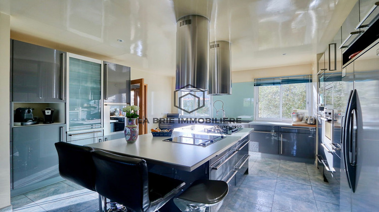 Ma-Cabane - Vente Maison Villecresnes, 313 m²