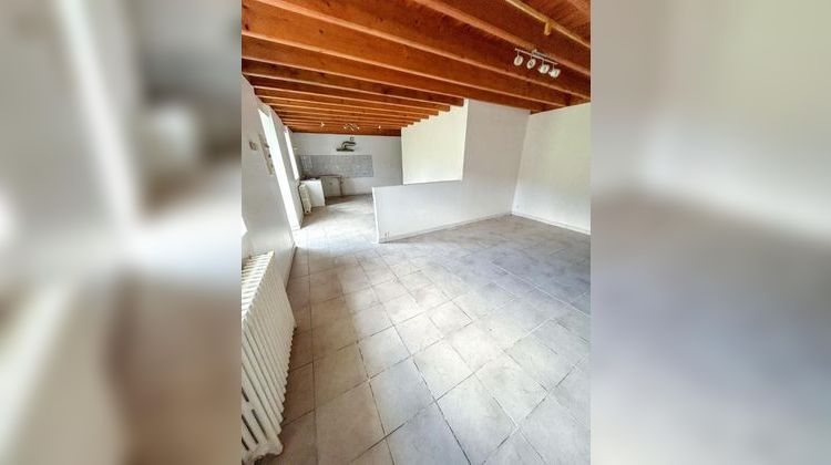 Ma-Cabane - Vente Maison VILLEDIEU LES POELES, 85 m²