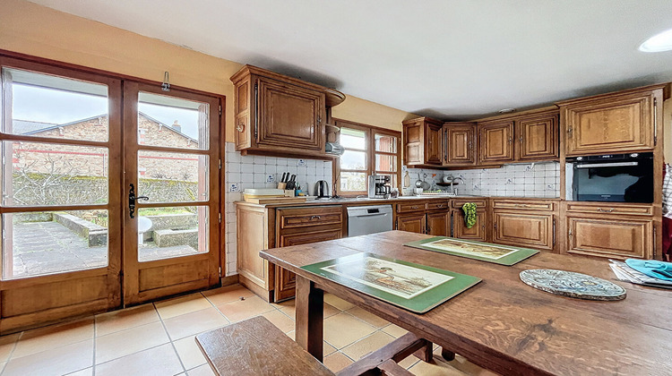Ma-Cabane - Vente Maison VILLEDIEU-LES-POELES, 216 m²