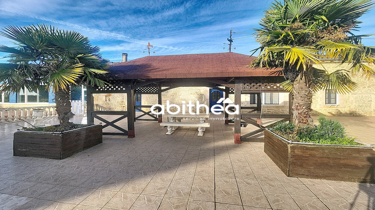 Ma-Cabane - Vente Maison Villefagnan, 338 m²