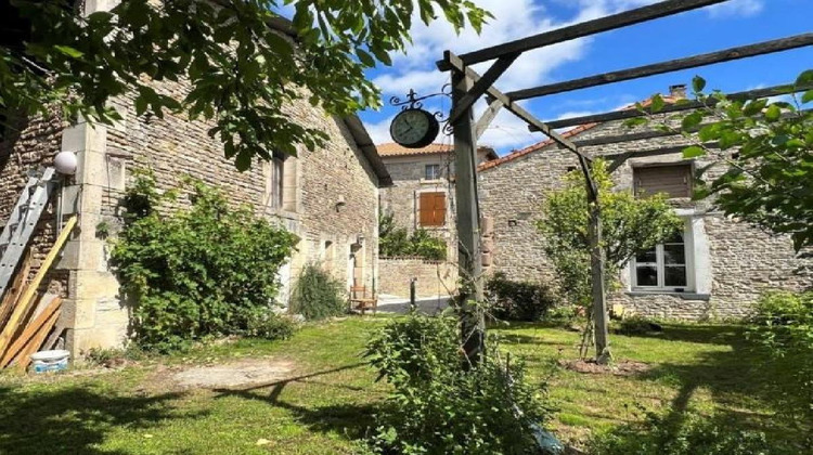 Ma-Cabane - Vente Maison VILLEFAGNAN, 294 m²