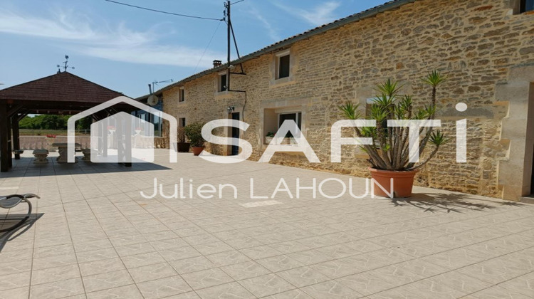 Ma-Cabane - Vente Maison Villefagnan, 338 m²