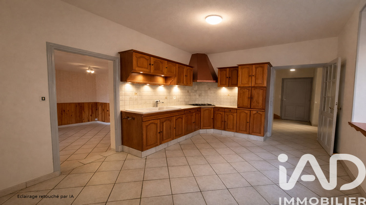 Ma-Cabane - Vente Maison Villefagnan, 250 m²