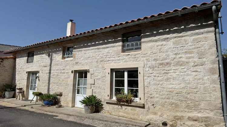 Ma-Cabane - Vente Maison VILLEFAGNAN, 275 m²