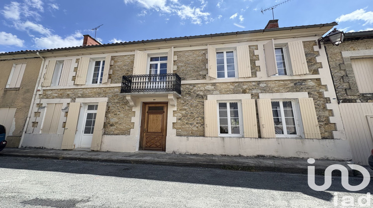 Ma-Cabane - Vente Maison Villefranche-de-Lonchat, 330 m²