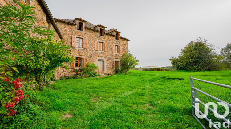 Ma-Cabane - Vente Maison Villefranche-de-Panat, 155 m²