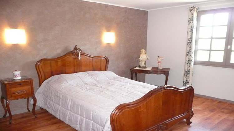 Ma-Cabane - Vente Maison VILLEFRANCHE DE ROUERGUE, 222 m²