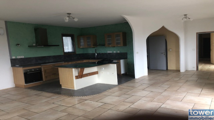 Ma-Cabane - Vente Maison Villefranche-de-Rouergue, 233 m²