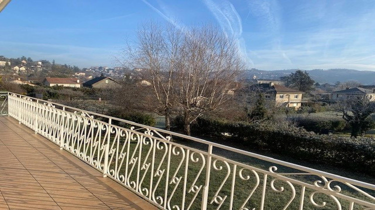 Ma-Cabane - Vente Maison Villefranche-de-Rouergue, 137 m²