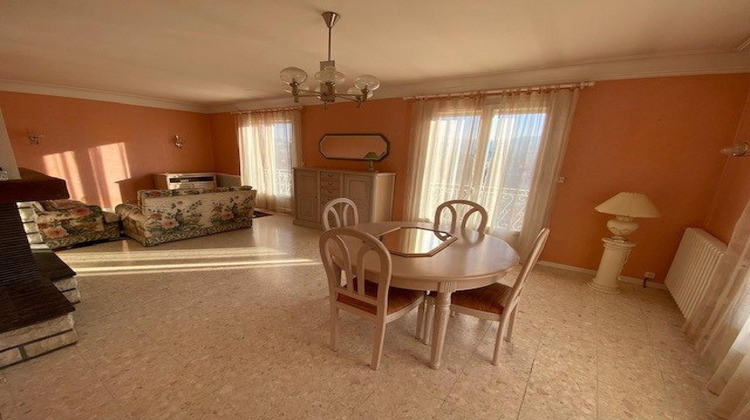 Ma-Cabane - Vente Maison Villefranche-de-Rouergue, 137 m²