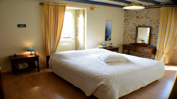 Ma-Cabane - Vente Maison VILLEFRANCHE-DU-PERIGORD, 175 m²